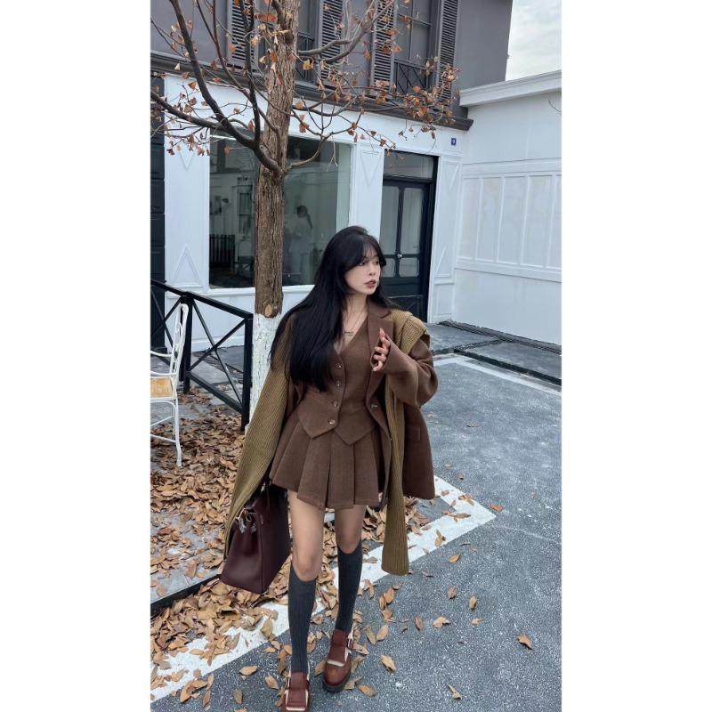 Elegancki jesienne komplety da – Winter Clothing Essentials recenzja i cena