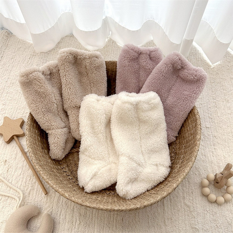 Ciepłe zimowe skarpetki dzieci – Winter Clothing For Babies recenzja i cena